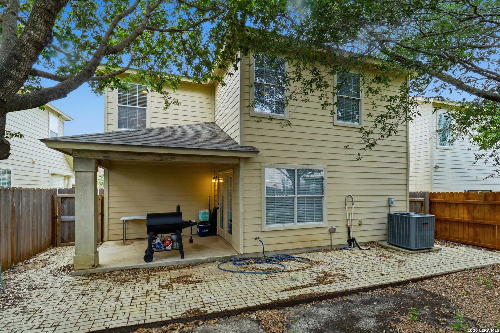 main property photo 15