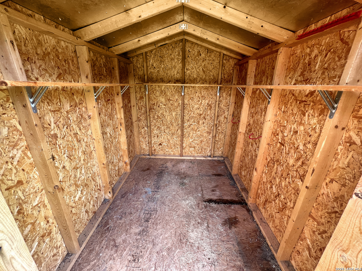 main property photo 48