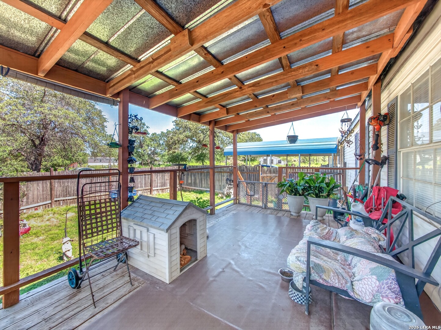 main property photo 22