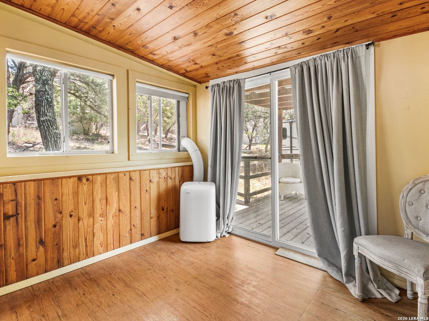 main property photo 48