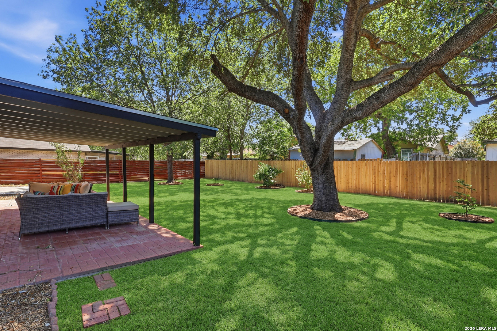 main property photo 22