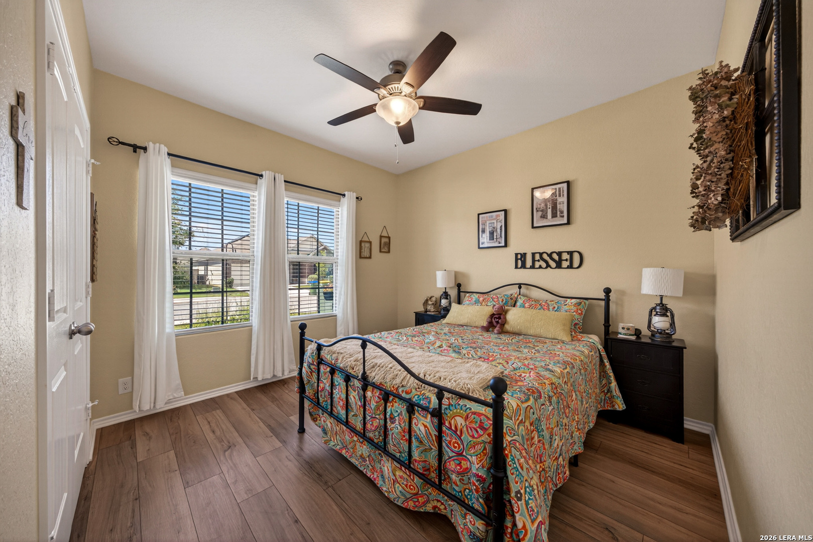 main property photo 22