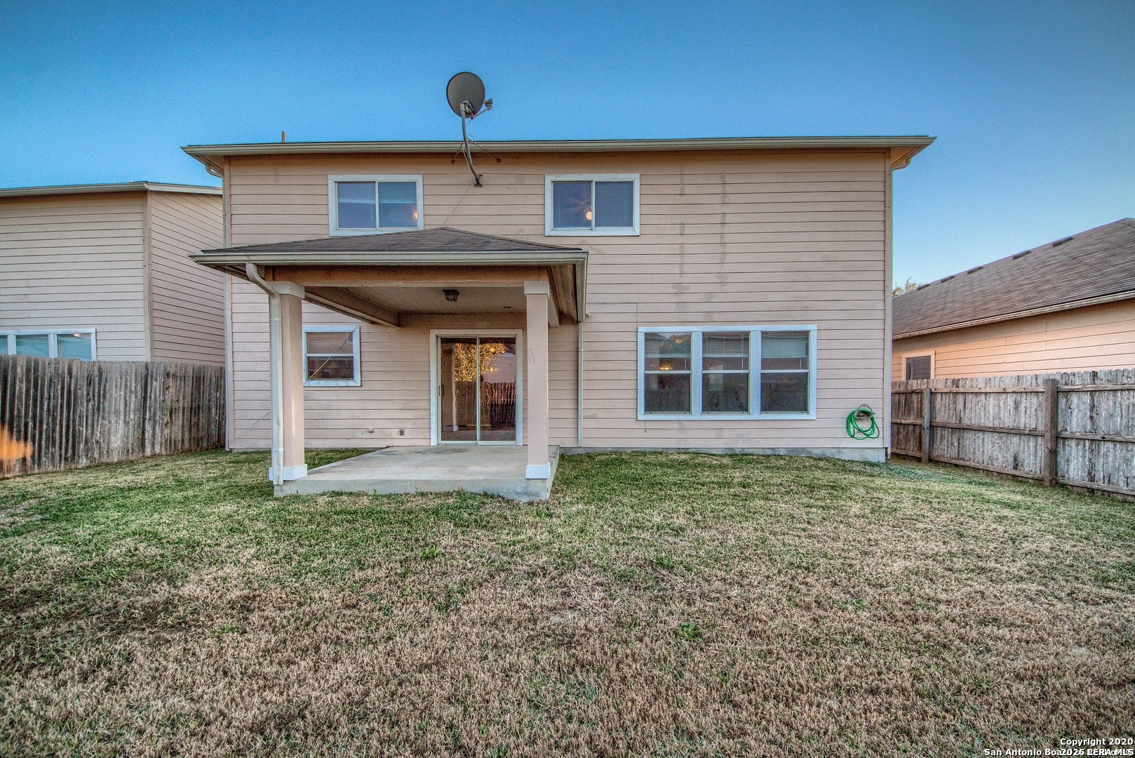 main property photo 31