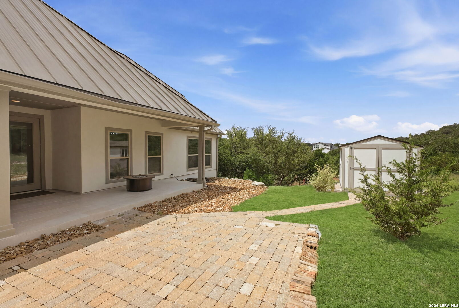 main property photo 36