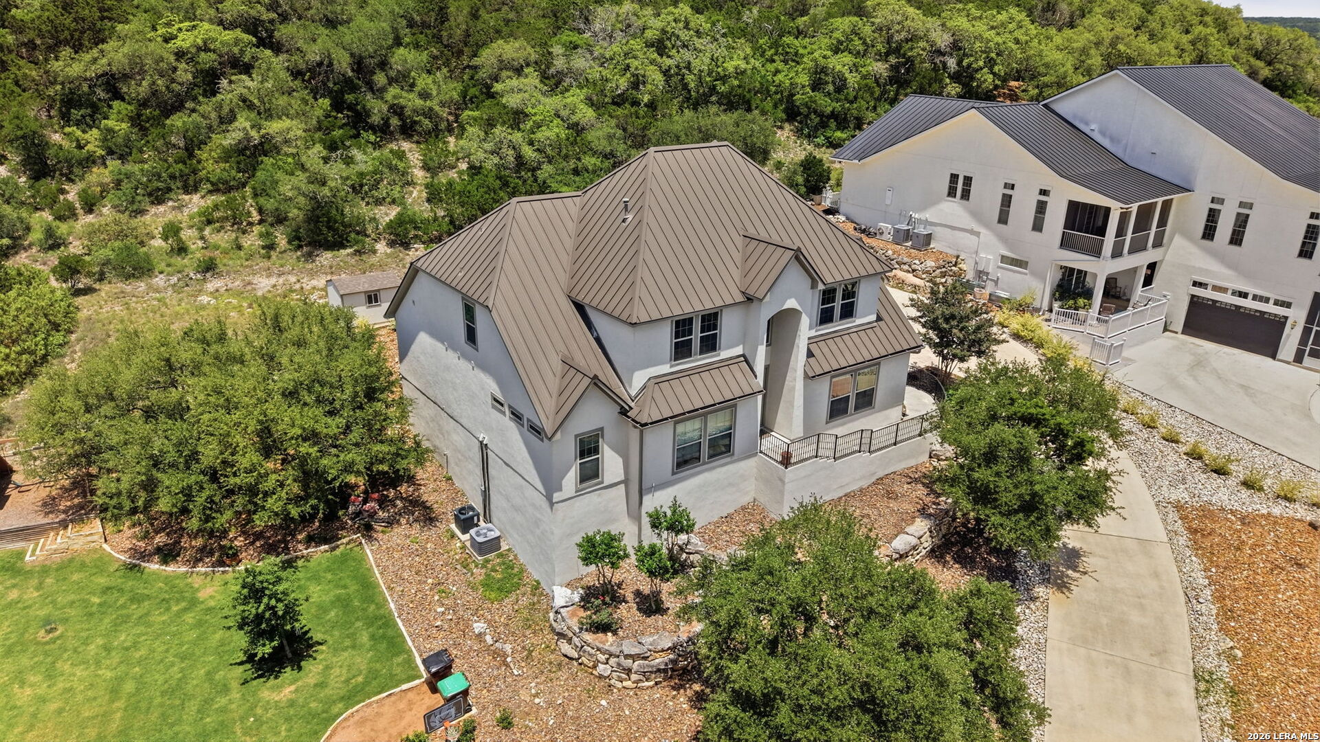 main property photo 42