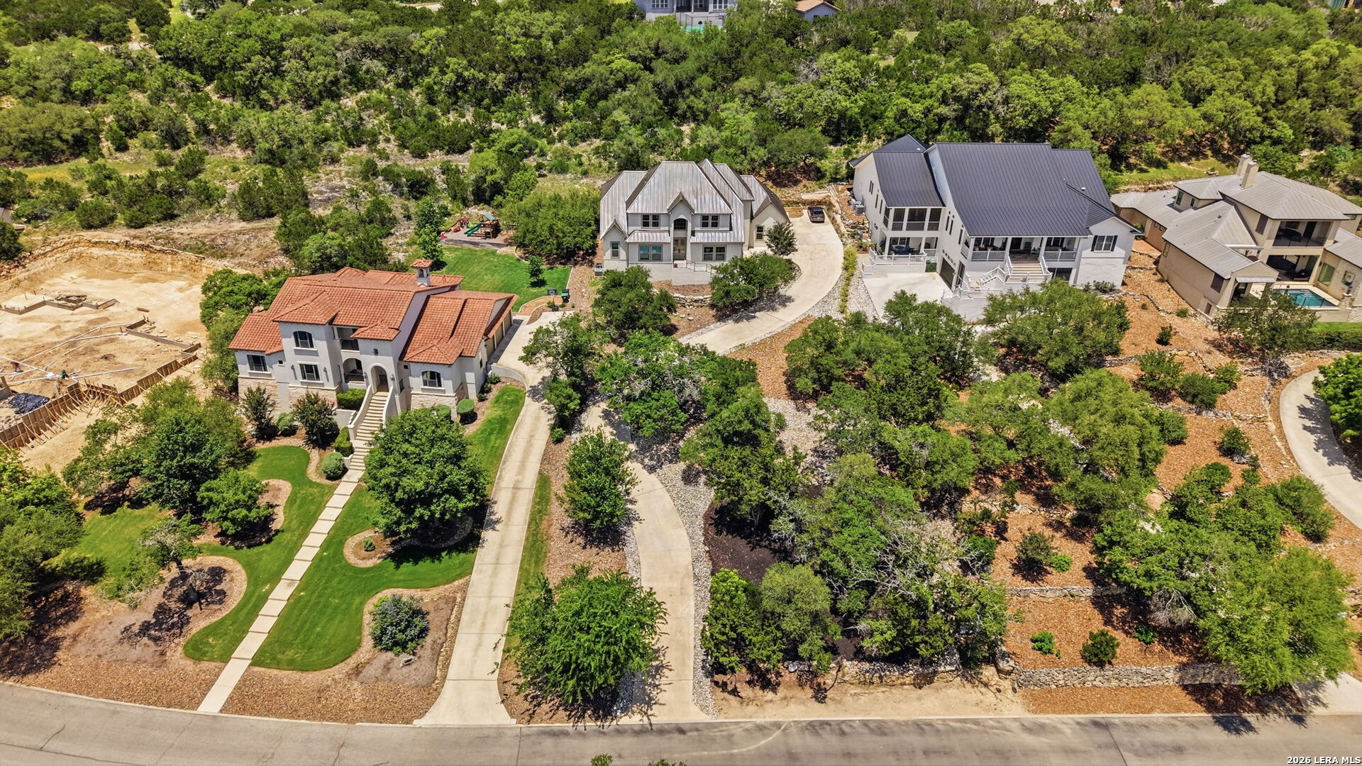 main property photo 43