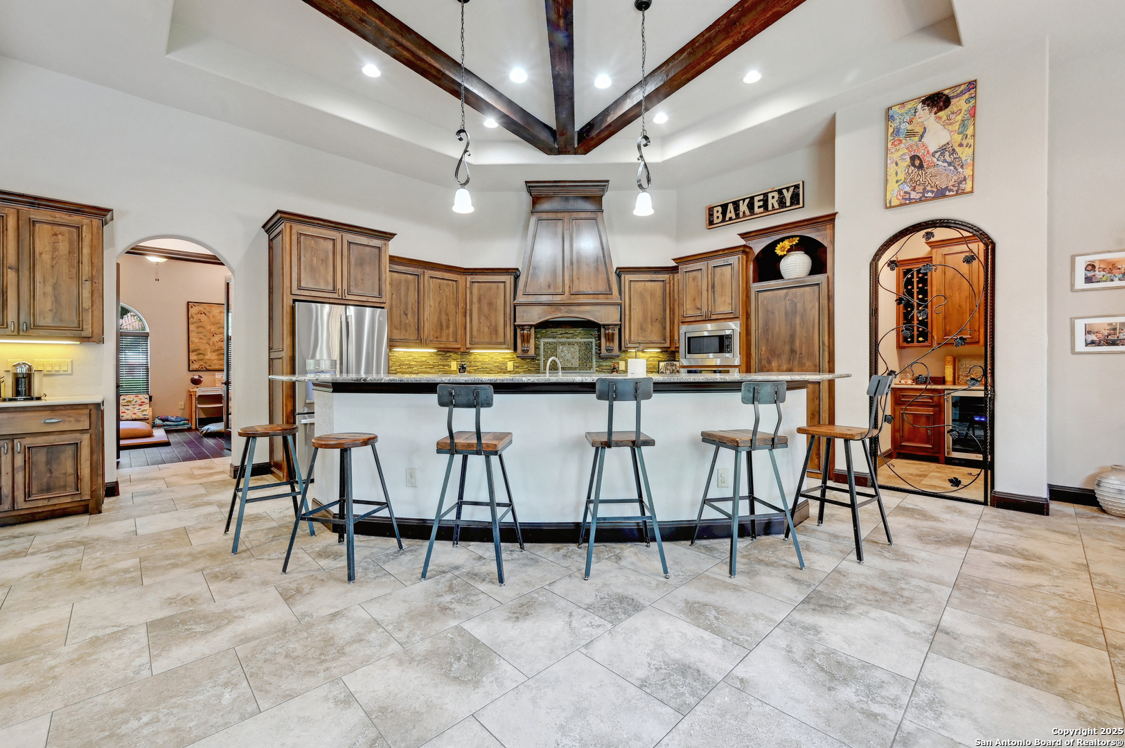 main property photo 15