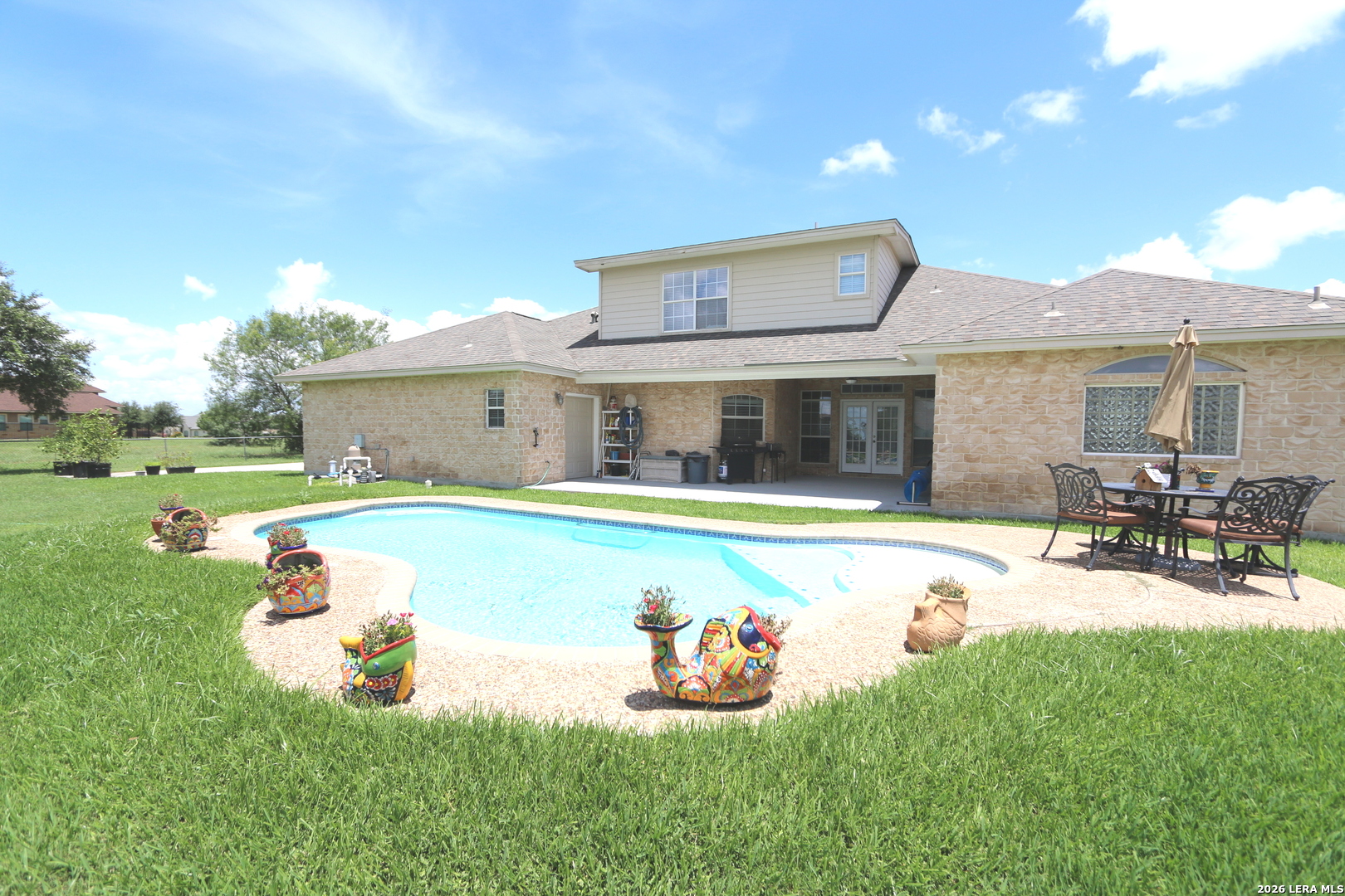 main property photo 51
