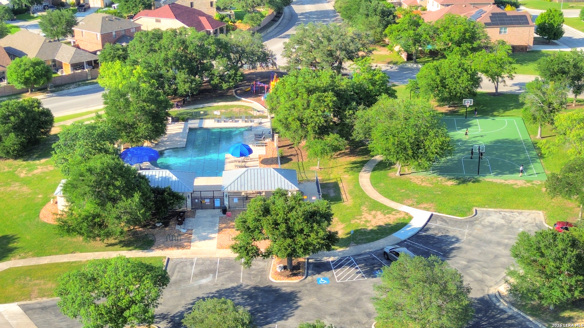 main property photo 36