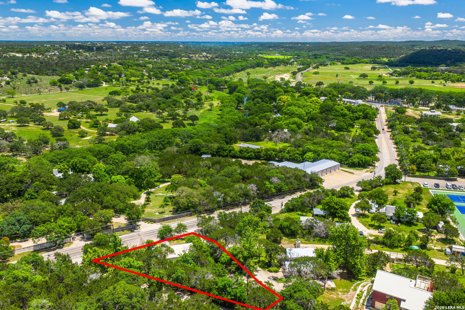 main property photo 33