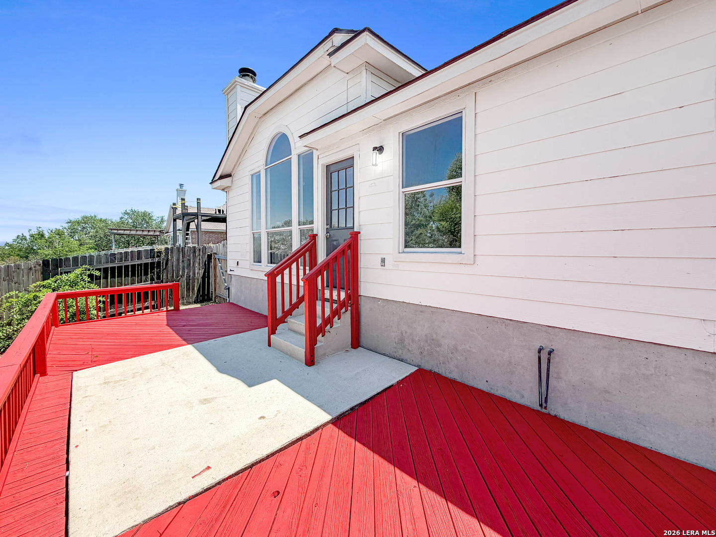main property photo 24