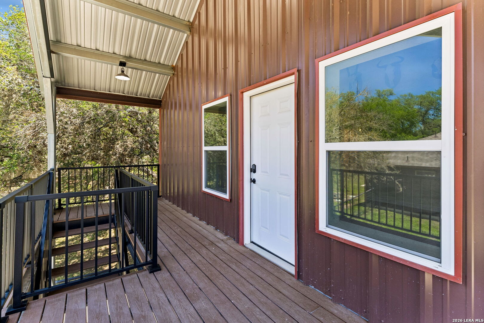 main property photo 31