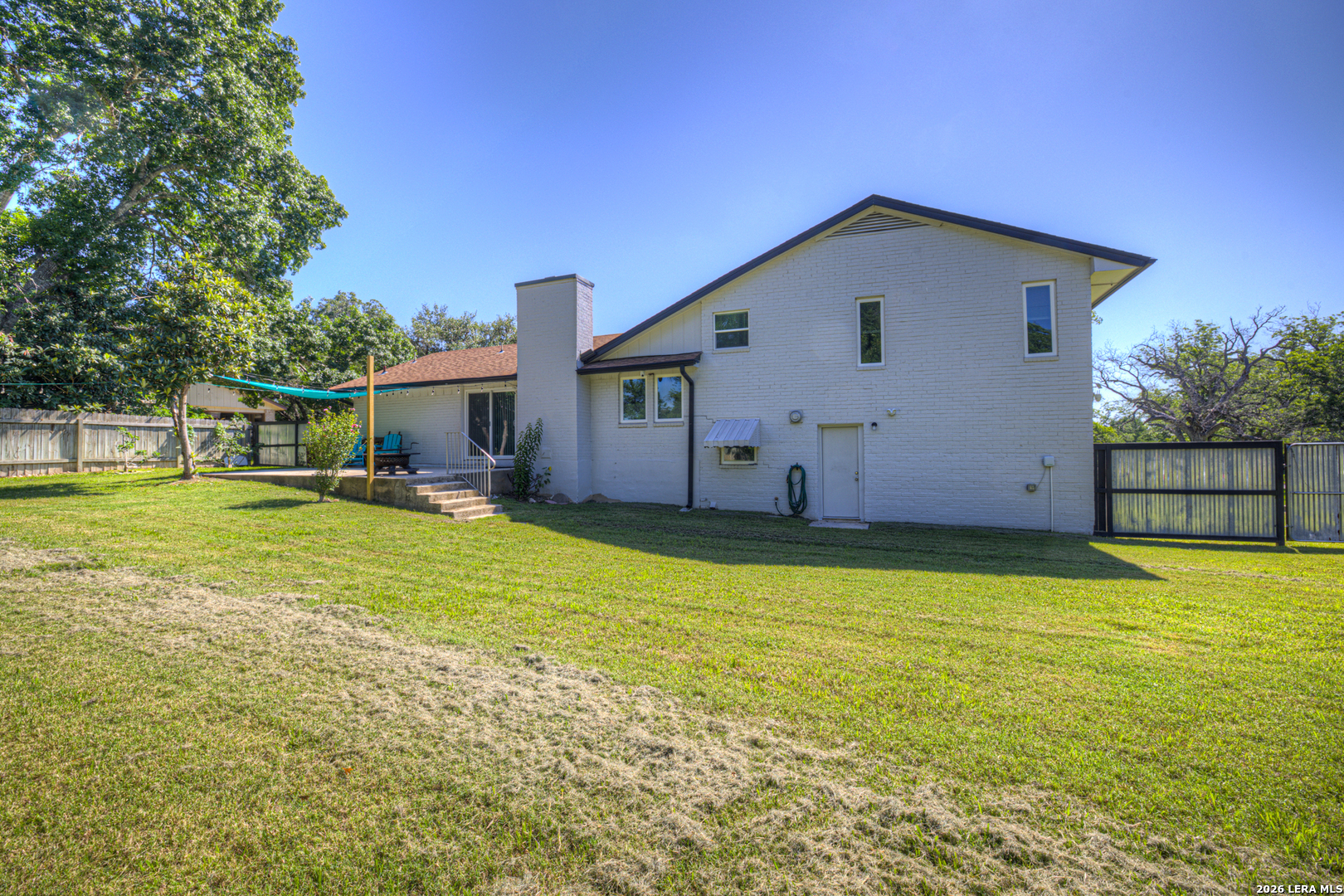 main property photo 49