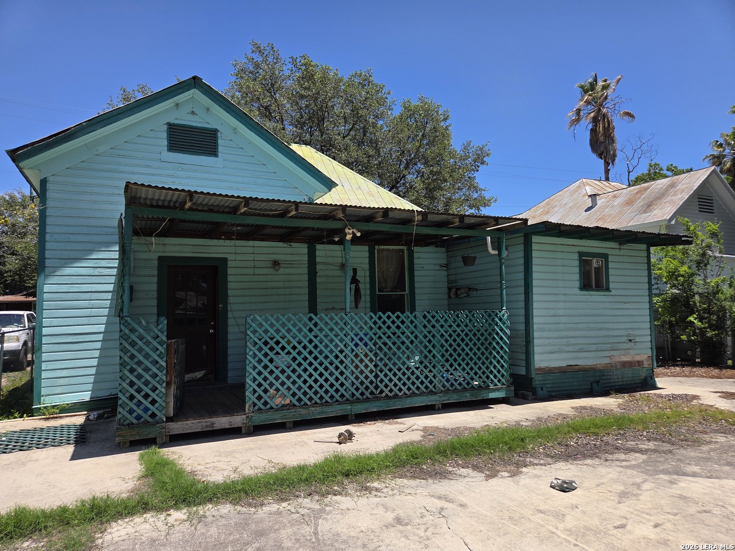 main property photo 4