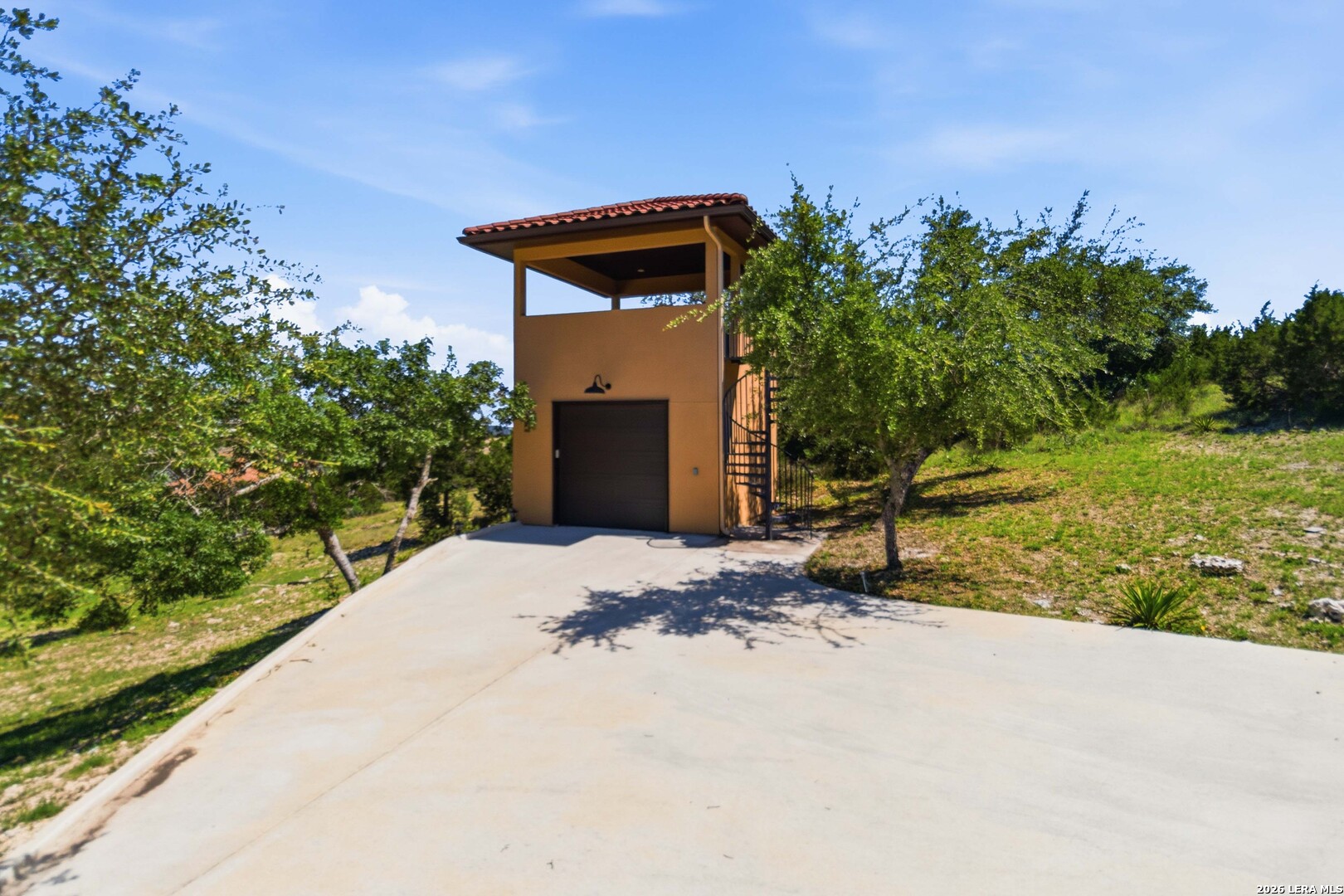 main property photo 64