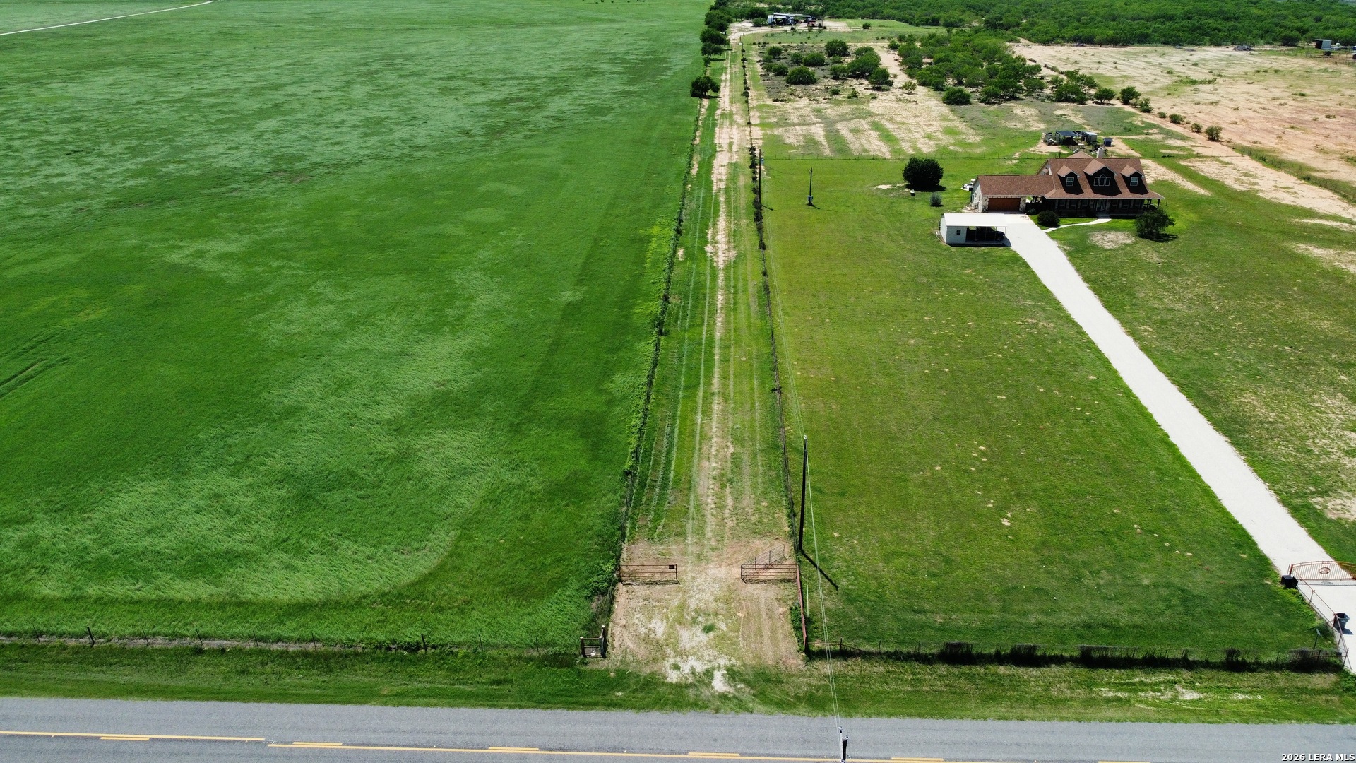 main property photo 4