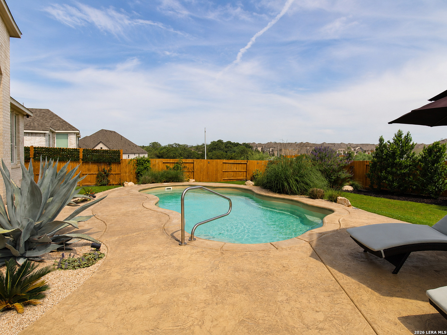 main property photo 48