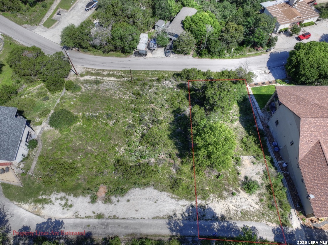 main property photo 17