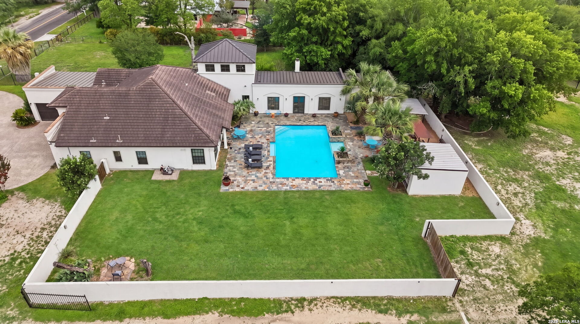 main property photo 77