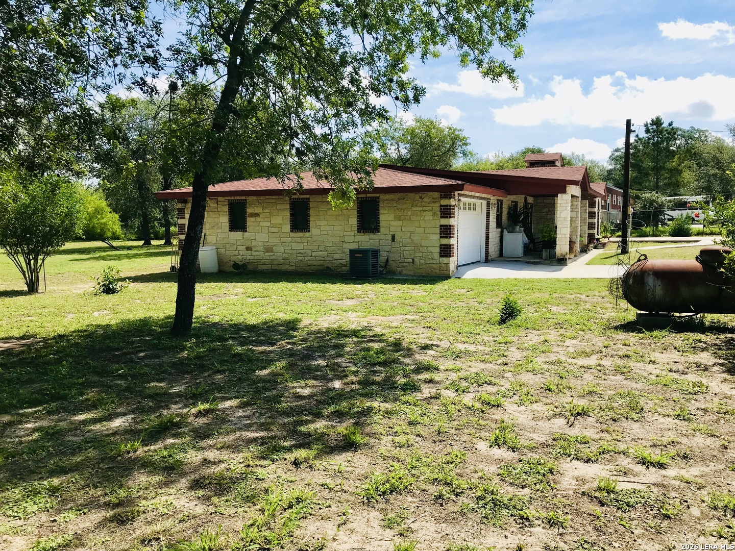 main property photo 49