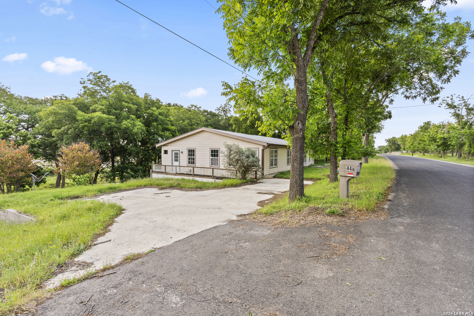 main property photo 1