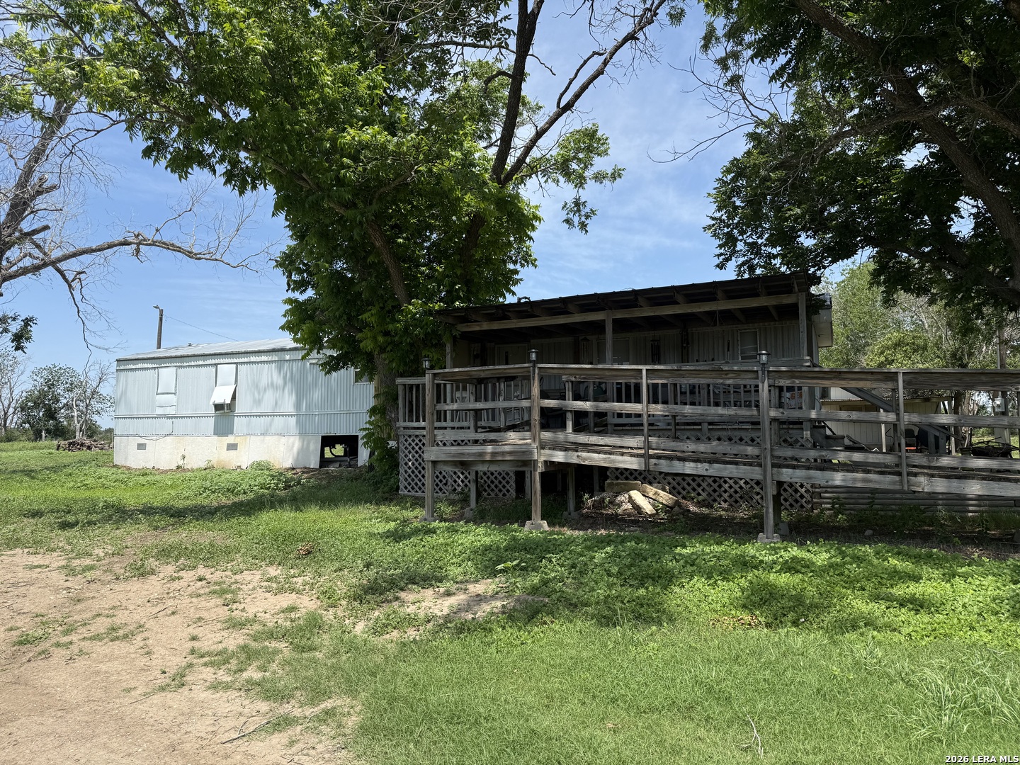 main property photo 13