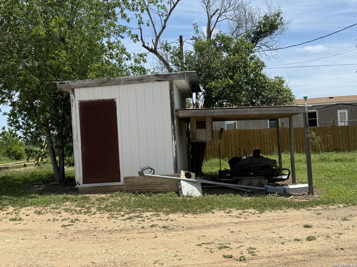 main property photo 15