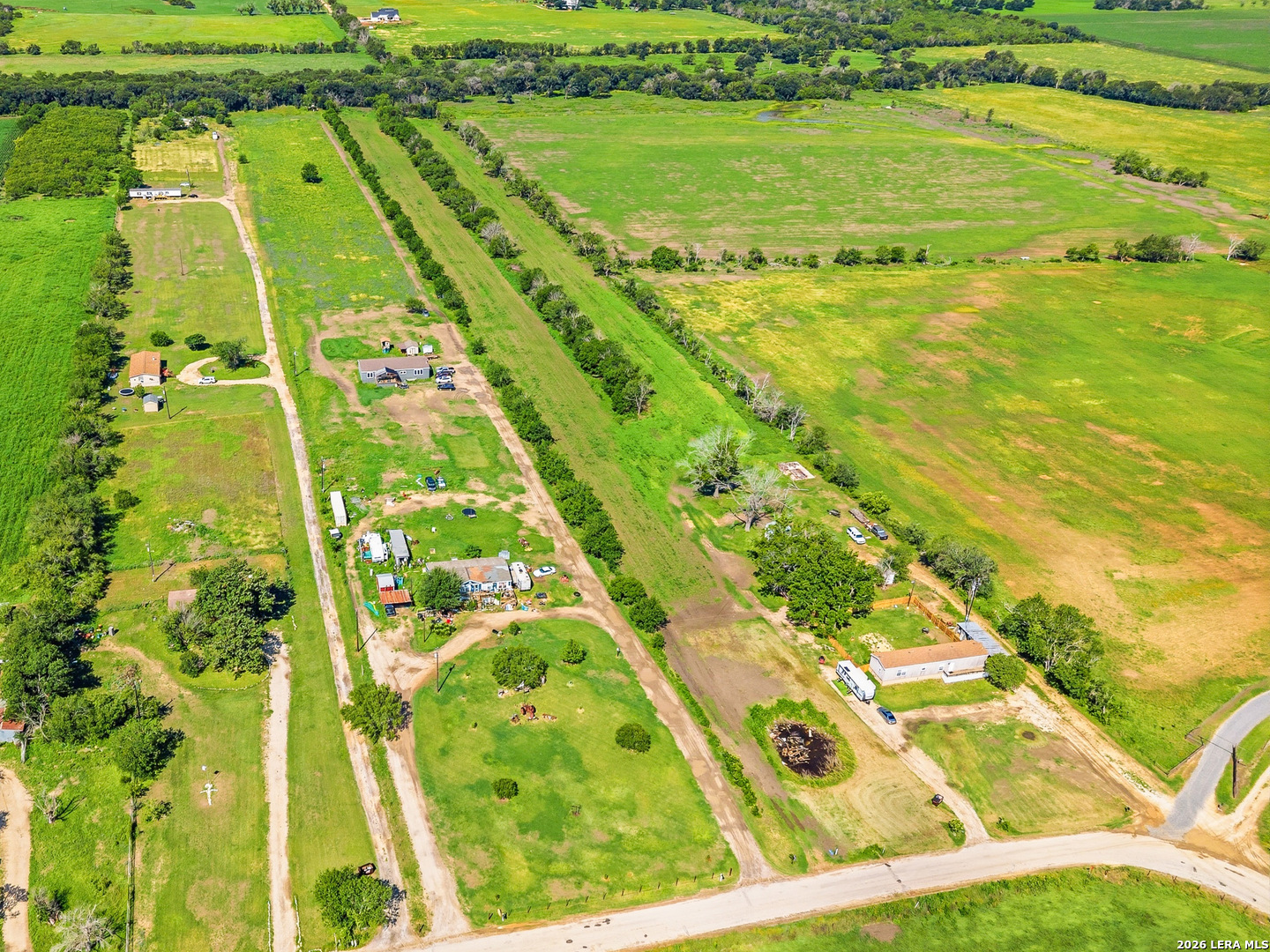 main property photo 6