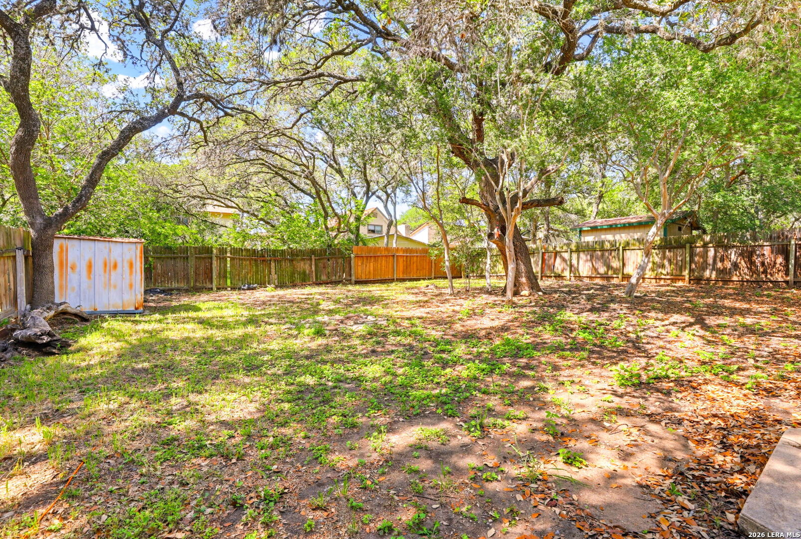 main property photo 22