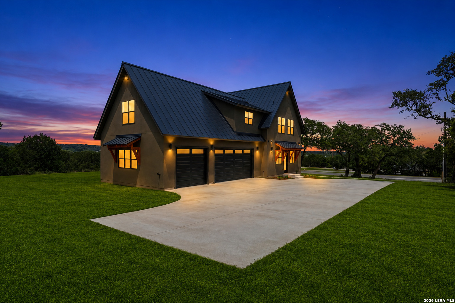 main property photo 49