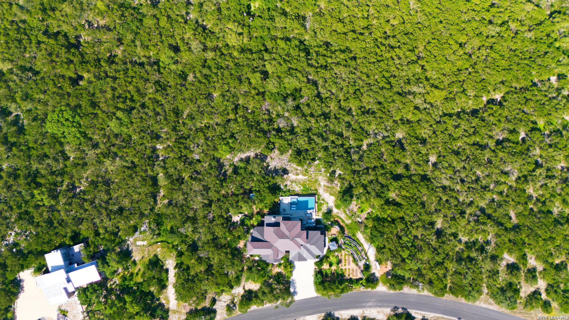 main property photo 66