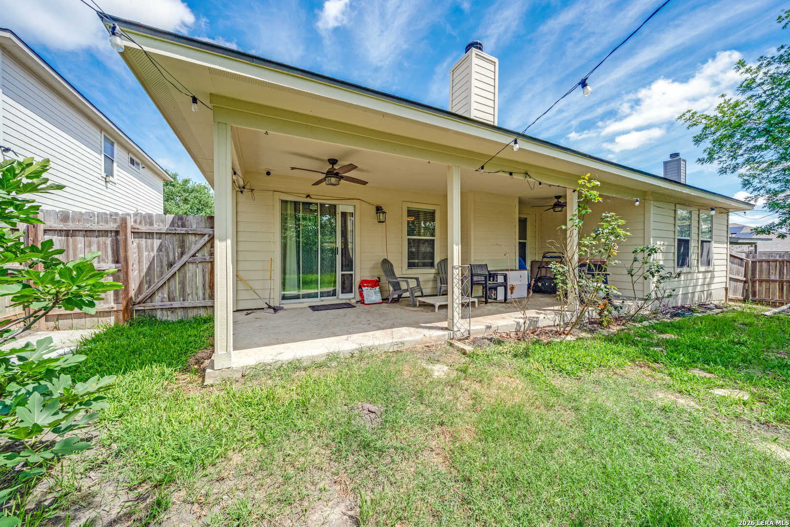 main property photo 23