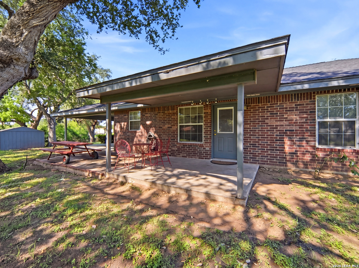 main property photo 20