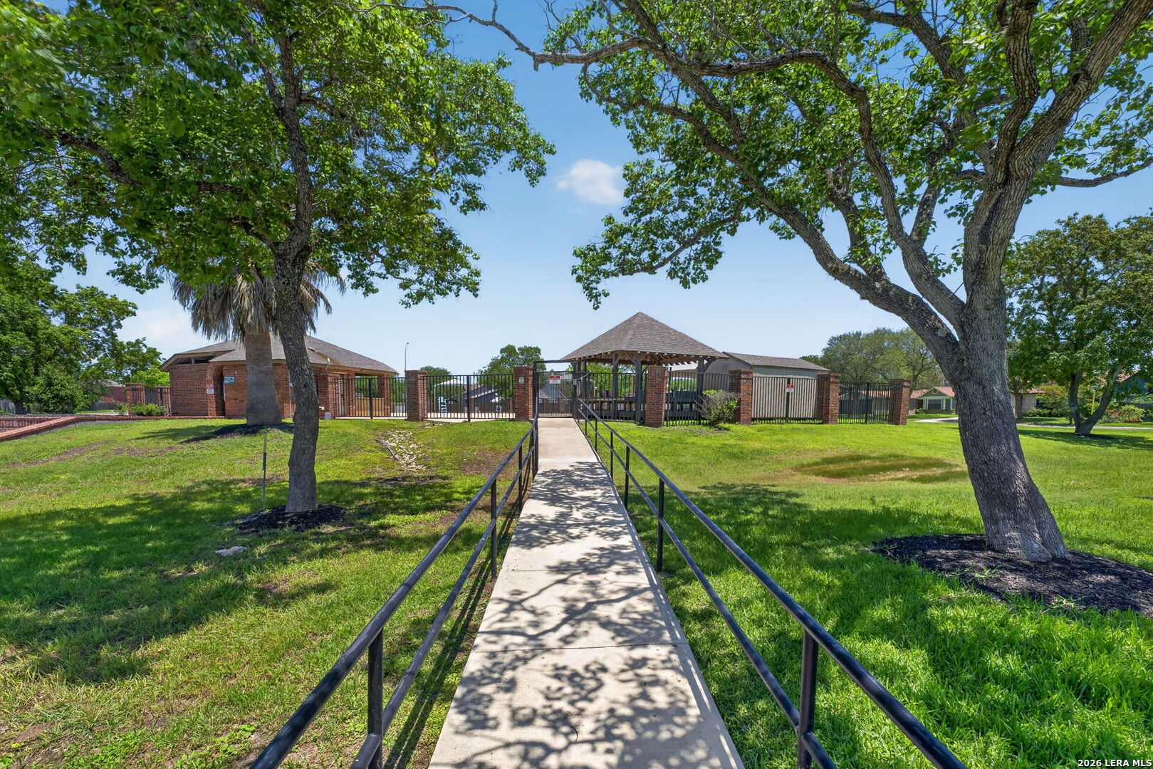 main property photo 36