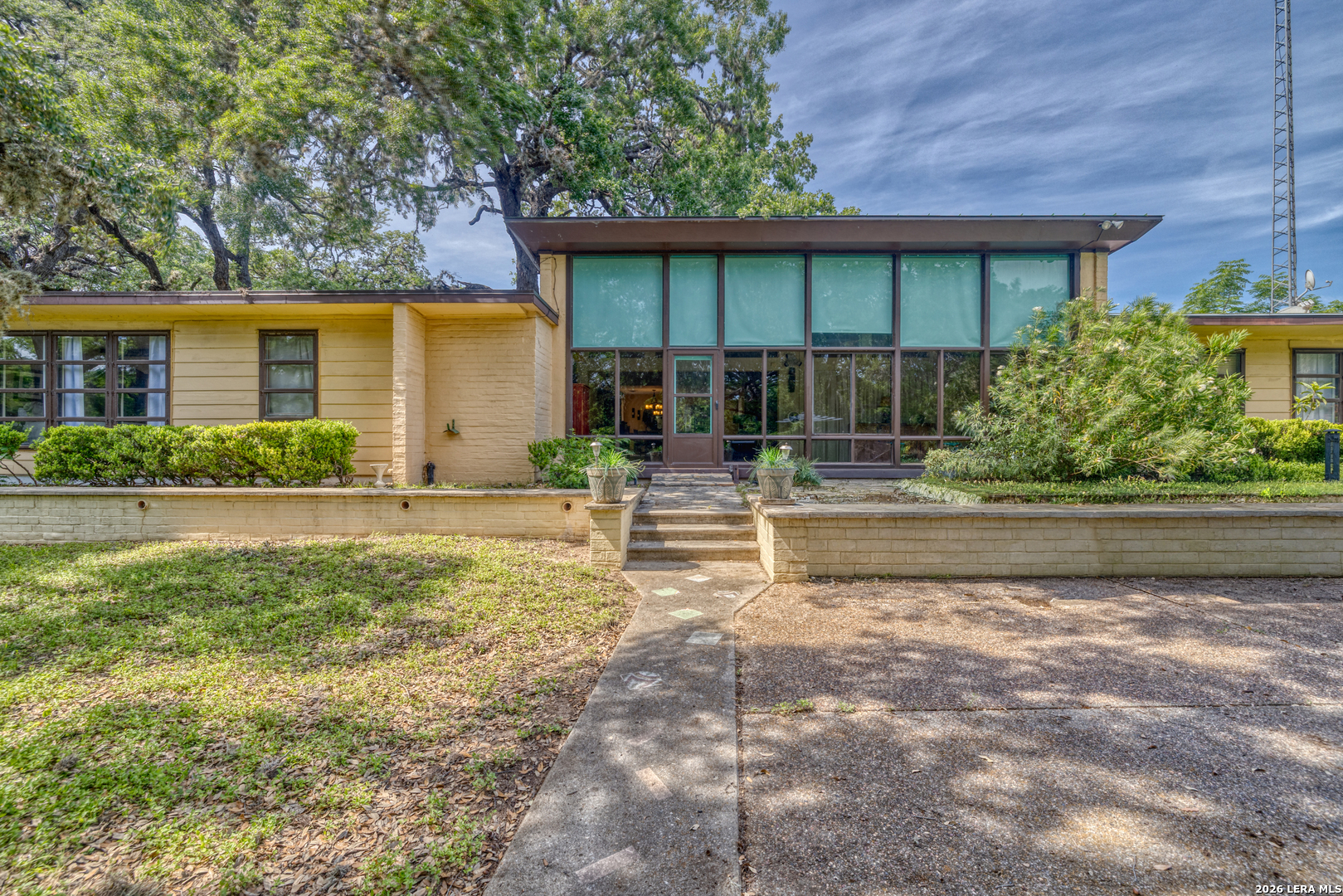 main property photo 53