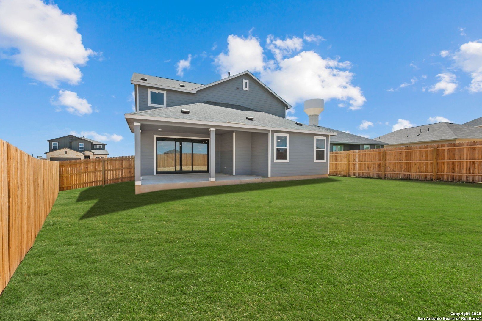 main property photo 9