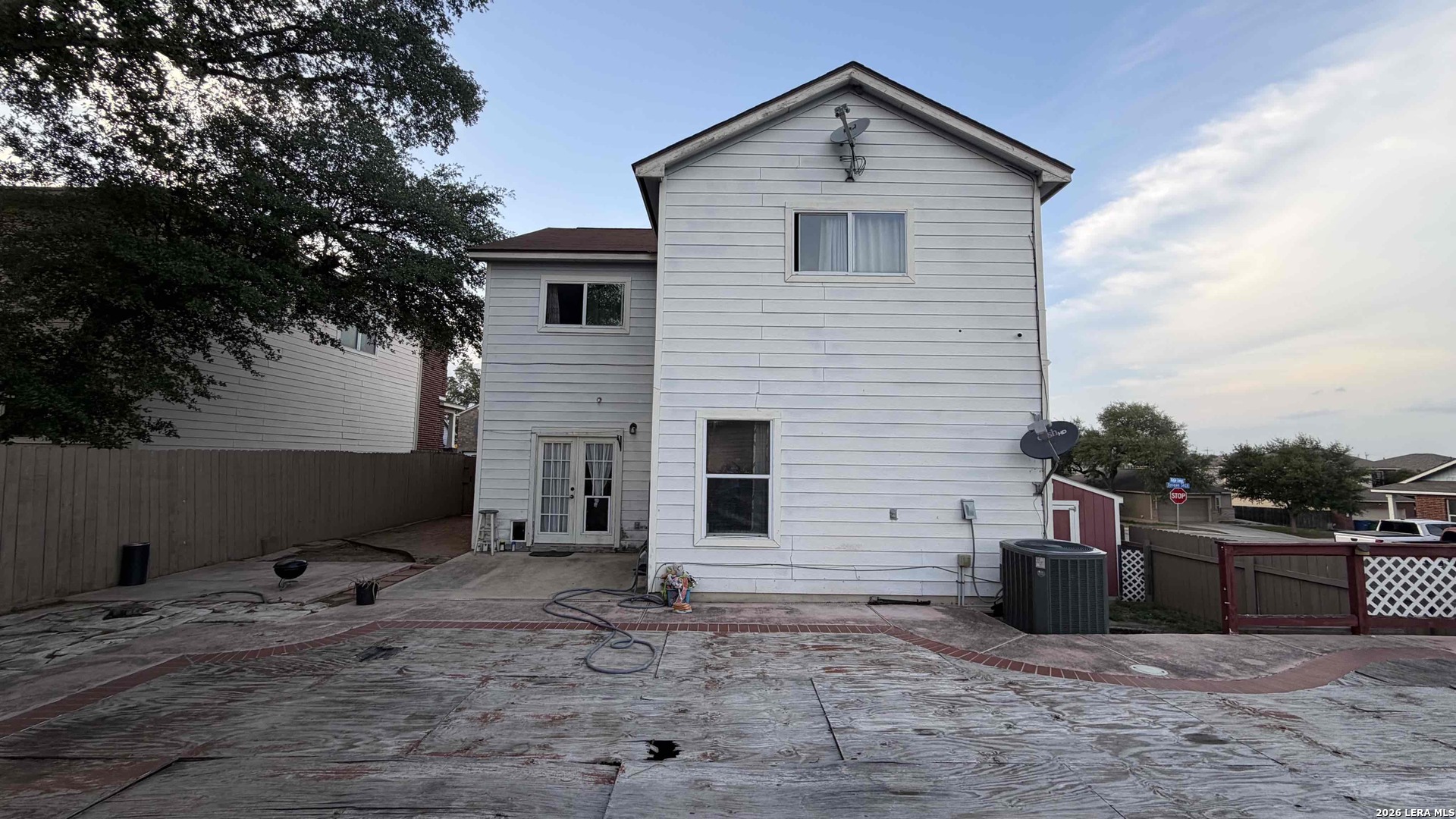 main property photo 17