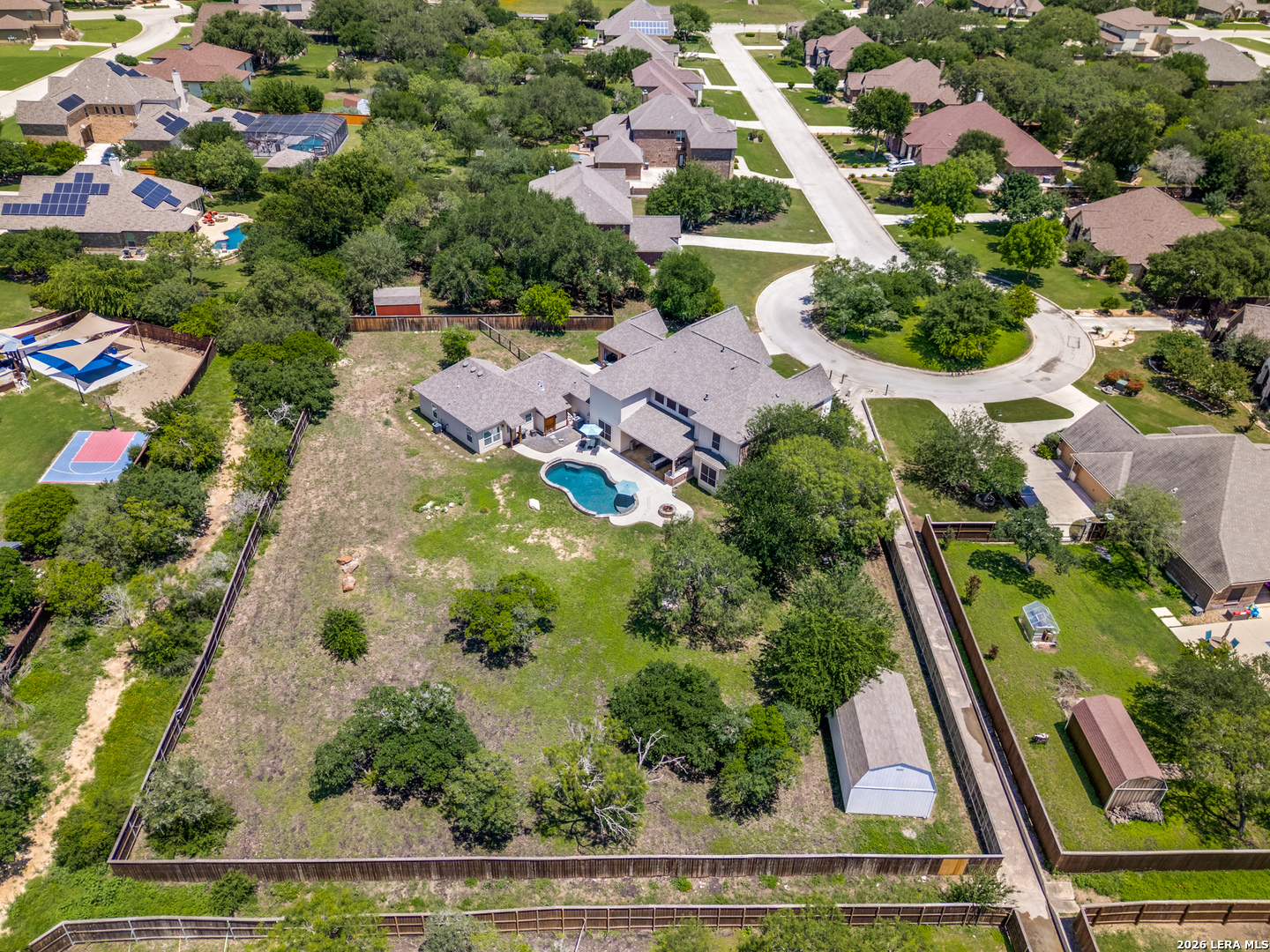 main property photo 45