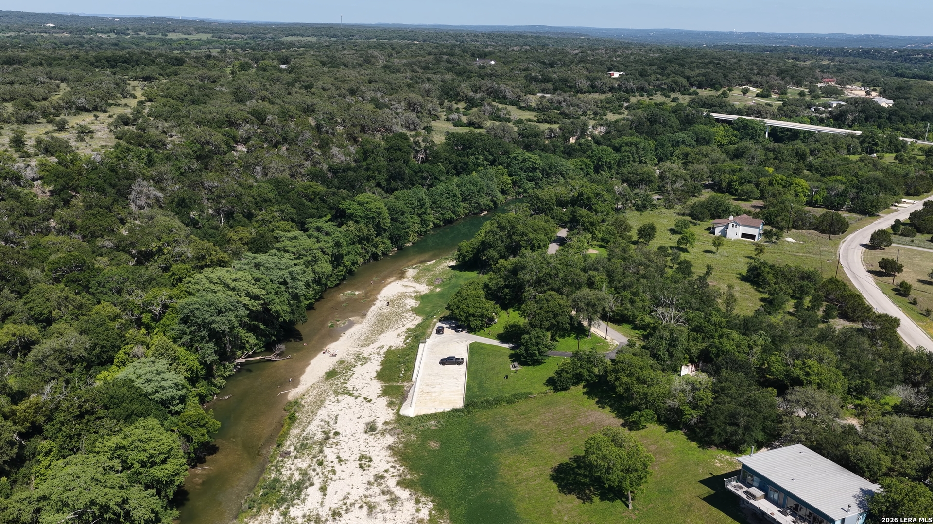 main property photo 12