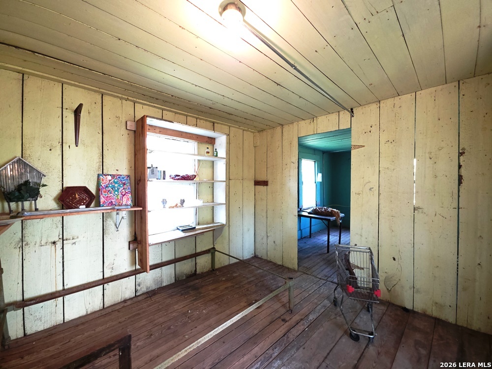 main property photo 46