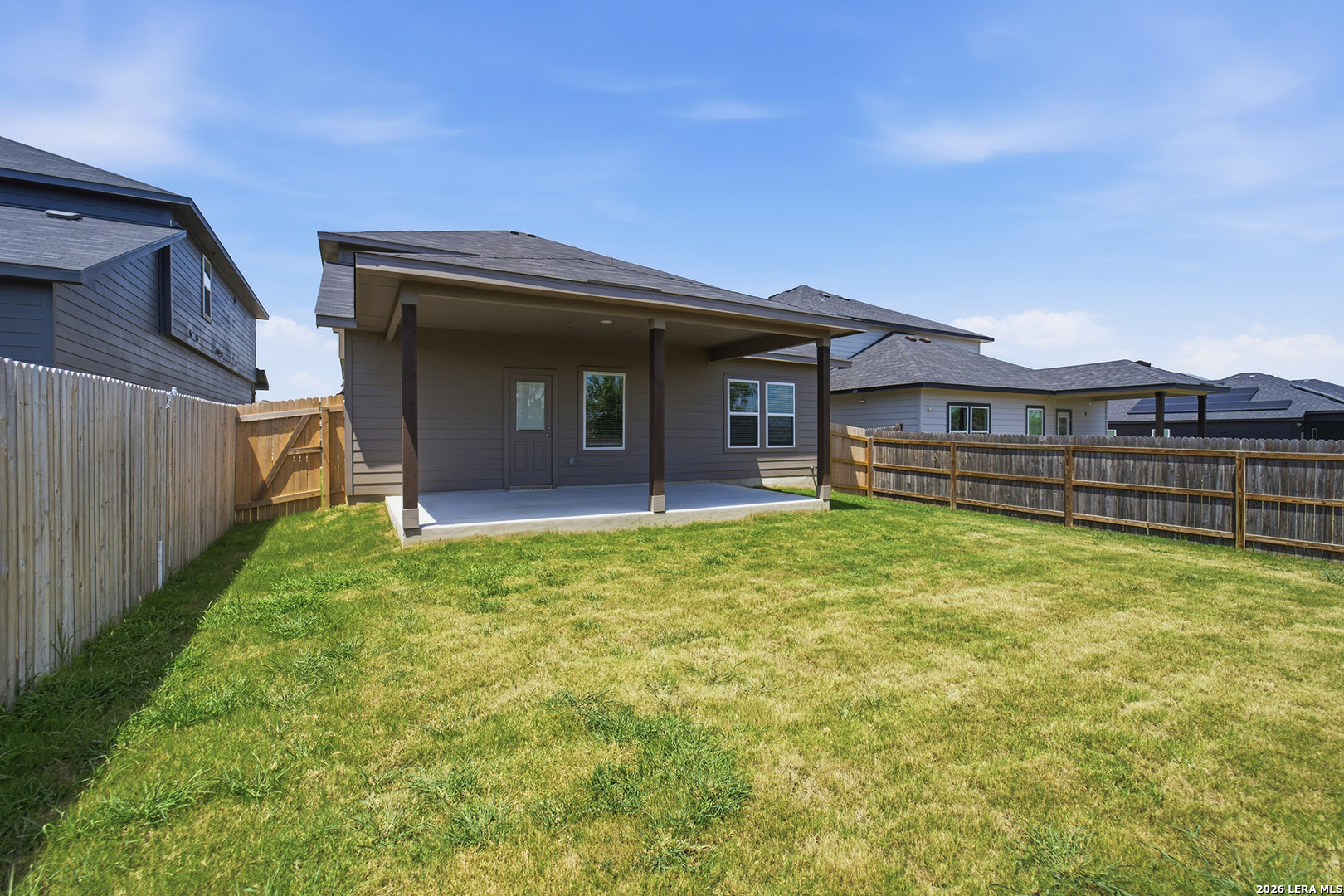 main property photo 34