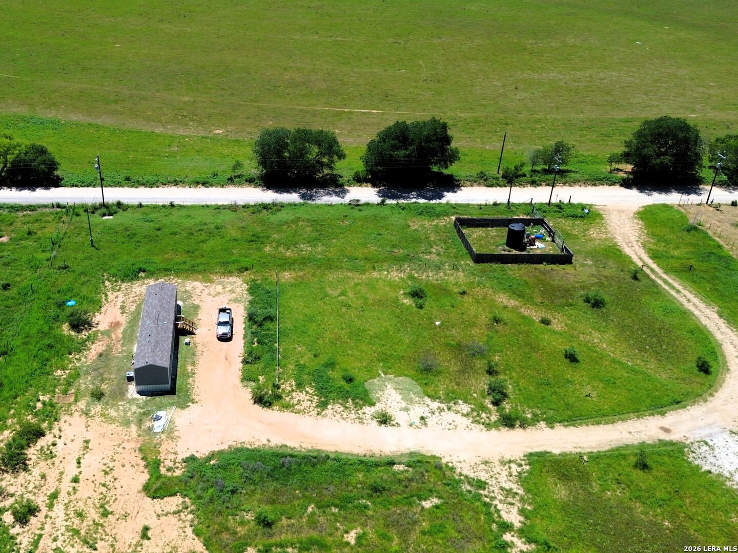 main property photo 12