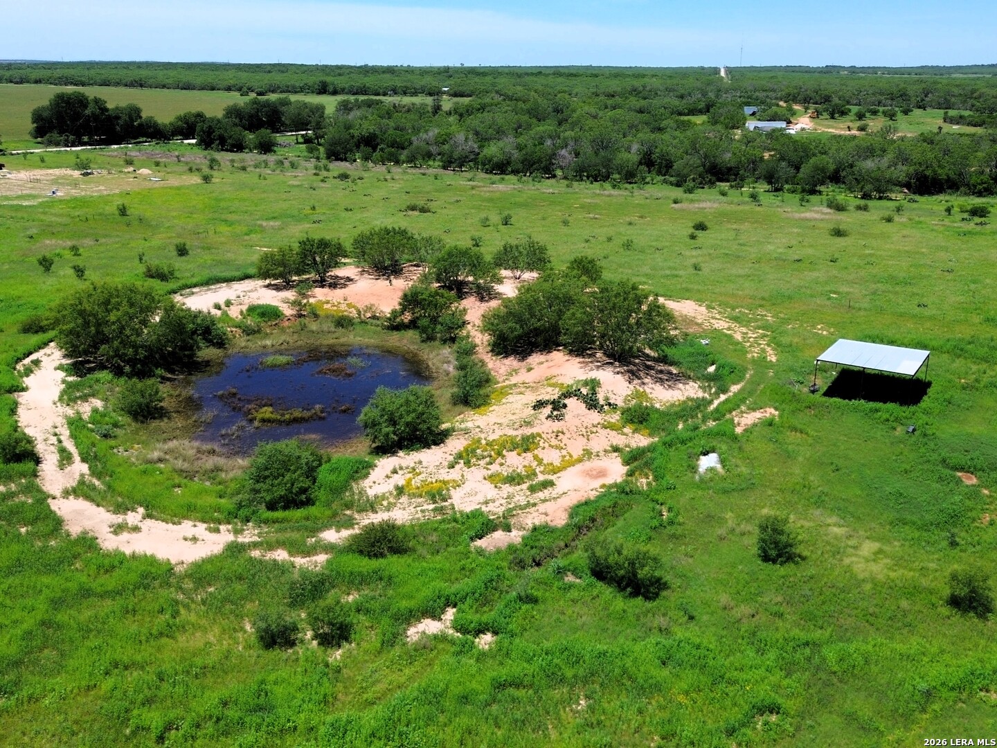 main property photo 16