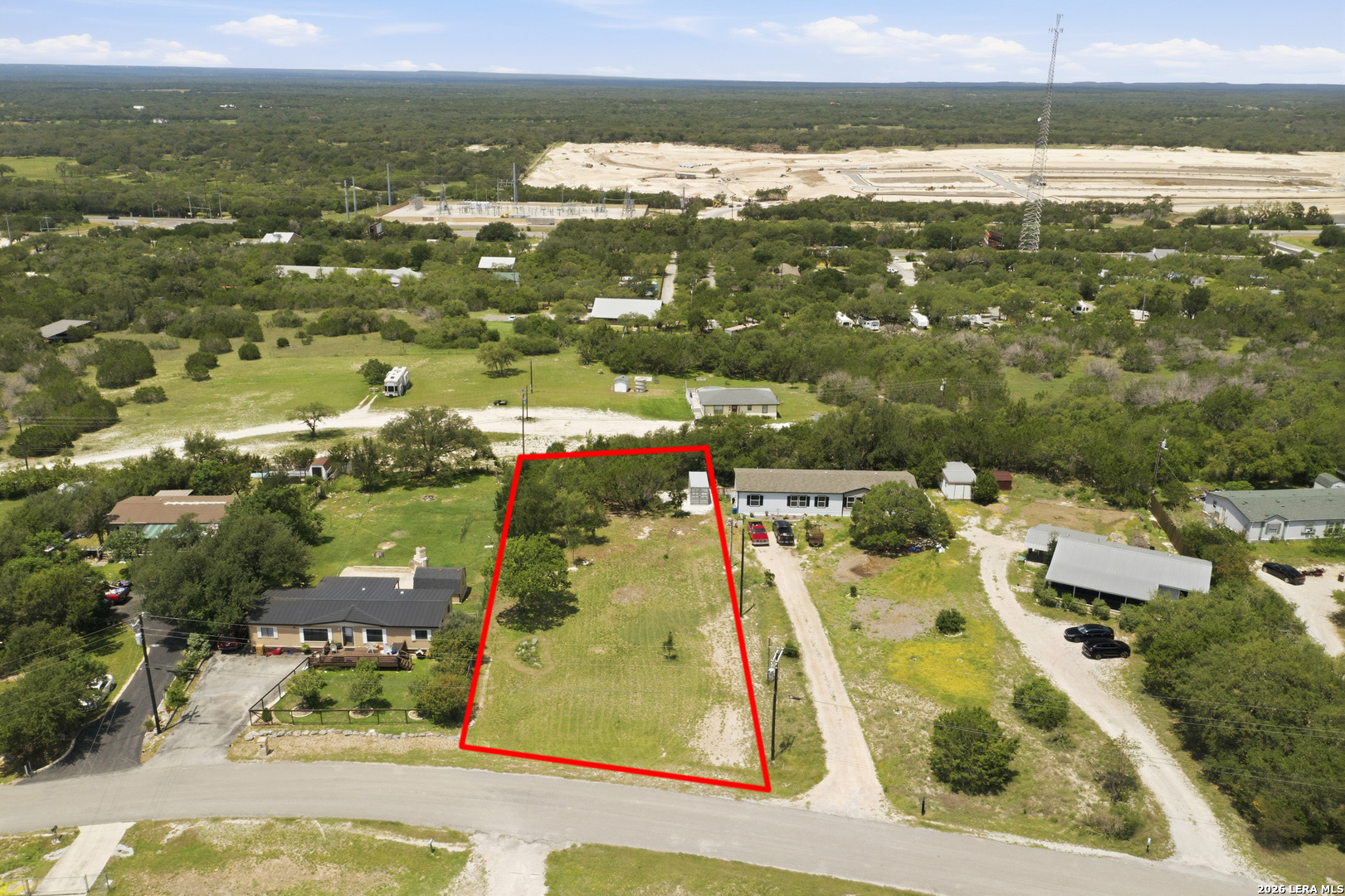 main property photo 10