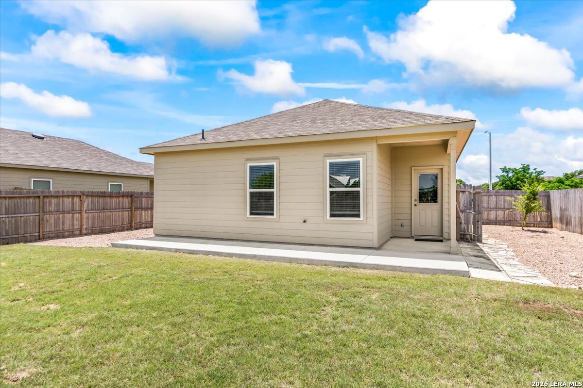 main property photo 30