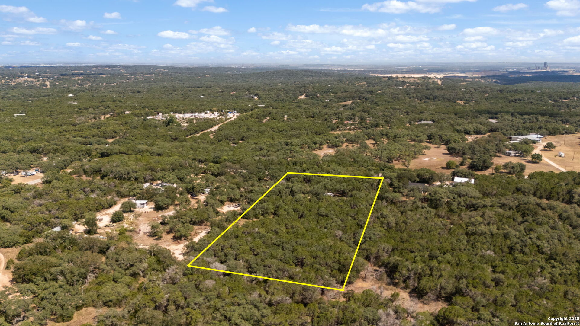 main property photo 26