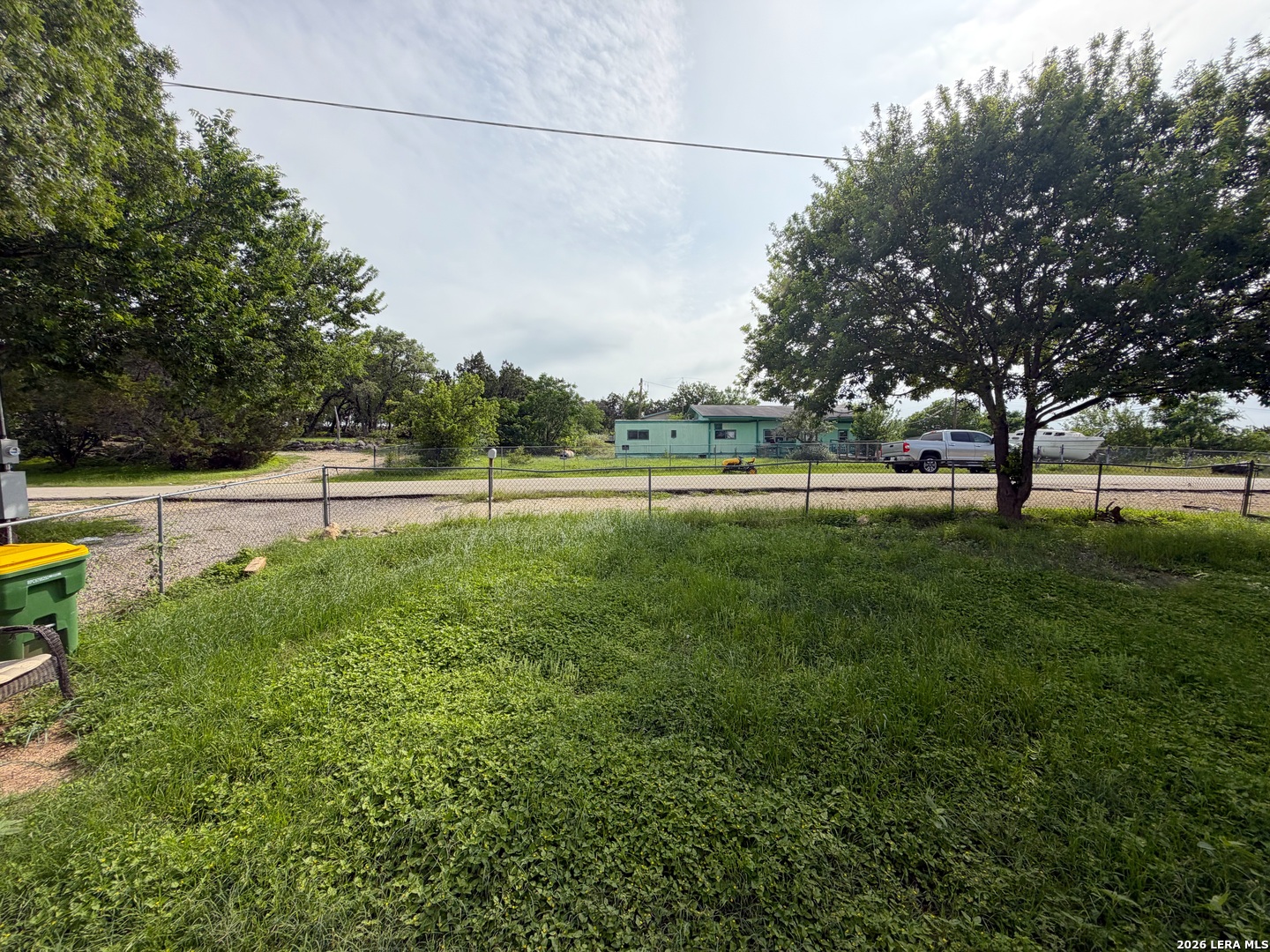 main property photo 13