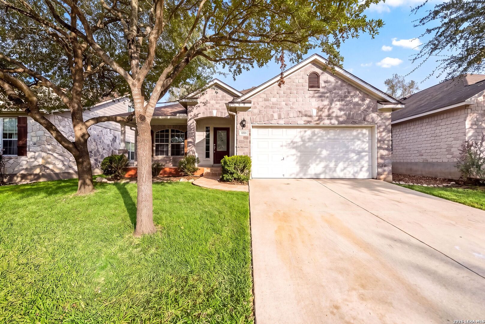 main property photo 51