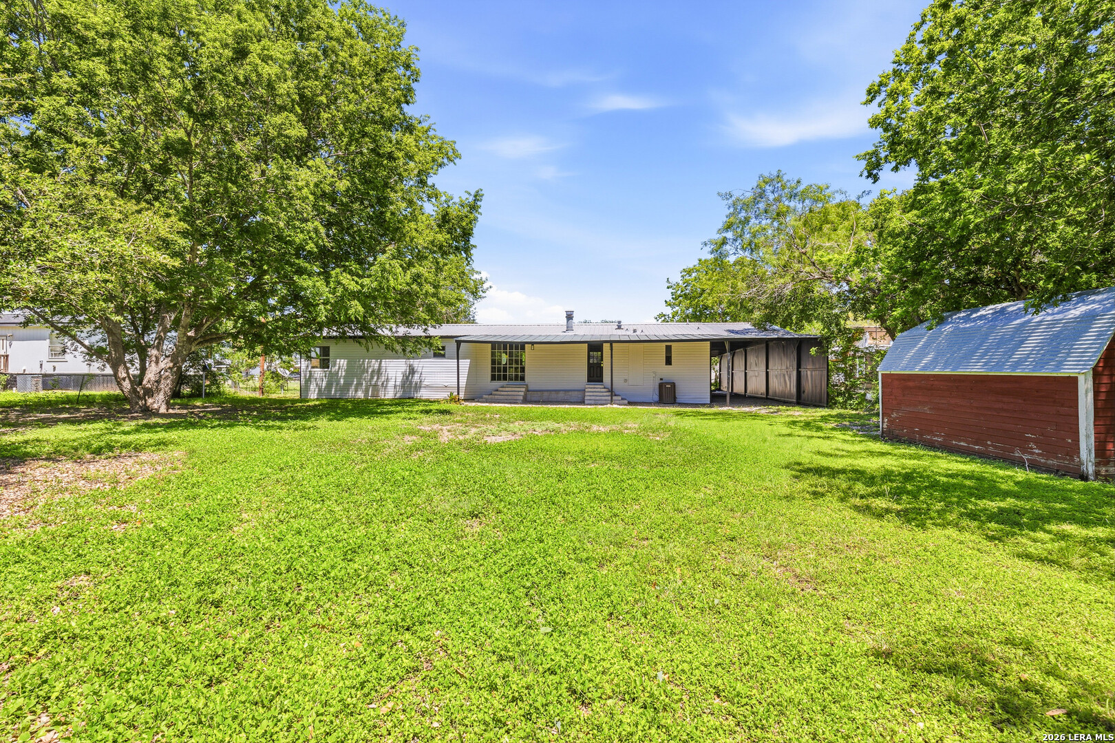 main property photo 32