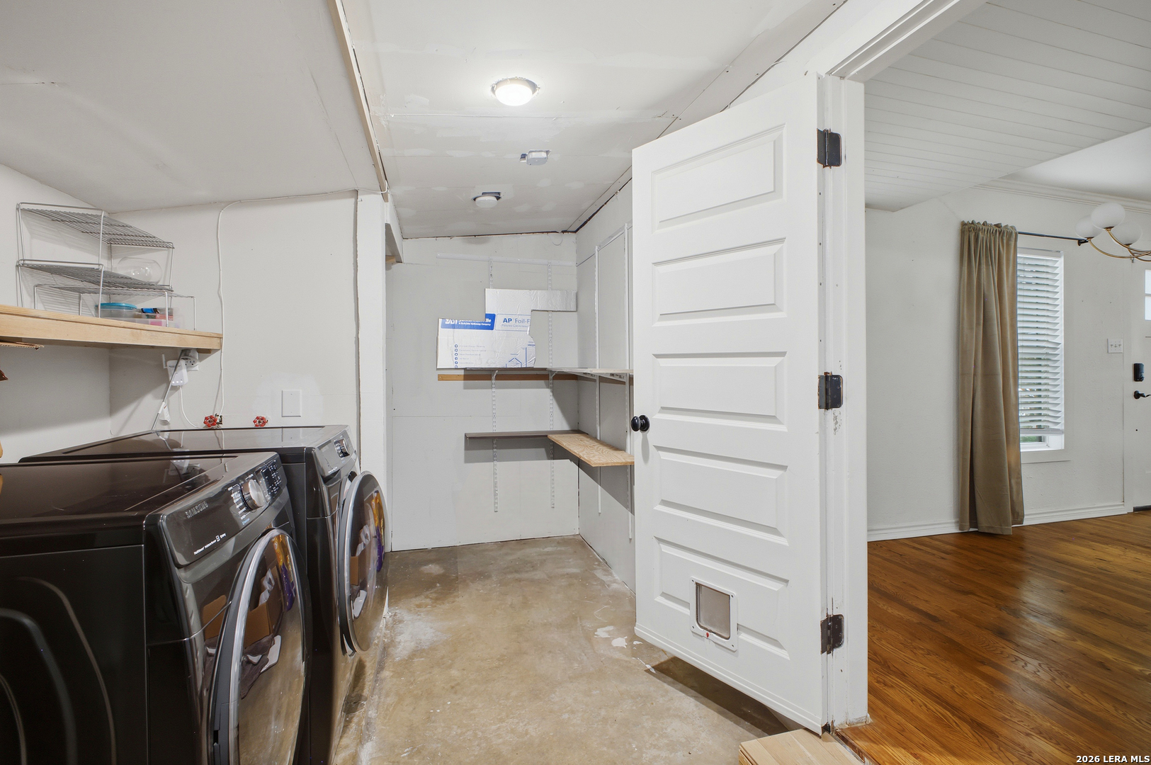 main property photo 25